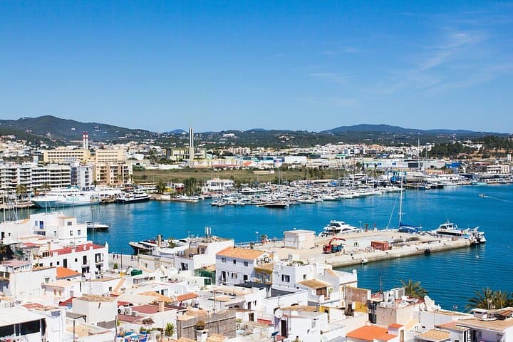 Tour Privado por la Isla de Ibiza con Es Vedra y Dalt Vila — foto 3