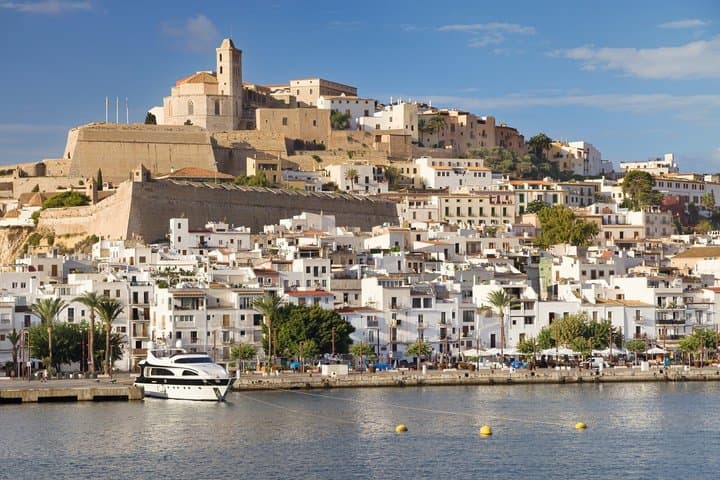 Tour Privado por la Isla de Ibiza con Es Vedra y Dalt Vila — foto 4