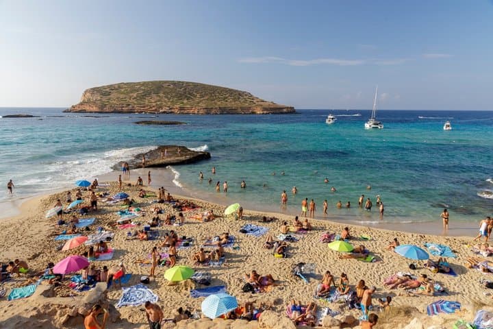 Tour Privado de Playa en Ibiza con Cala Comte y Es Vedra — foto 5