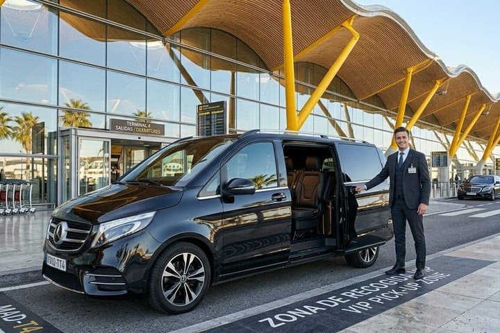 Madrid: Privater Transfer vom Flughafen MAD ins Stadtzentrum von Madrid