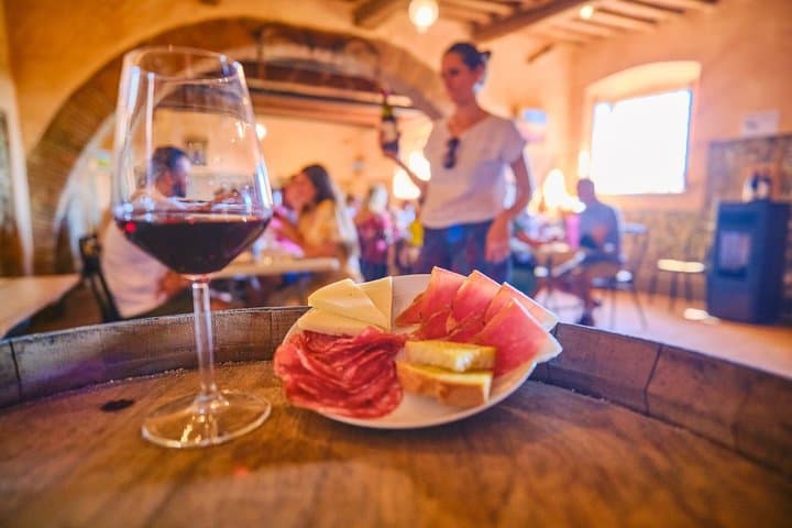 Halbtägiger Chianti-Ausflug von Florenz mit zwei Weinverkostungen — Foto 4