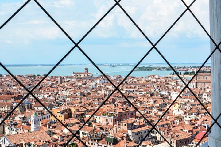 Campanile di San Marco e Galleria della Storia a Venezia — foto 4