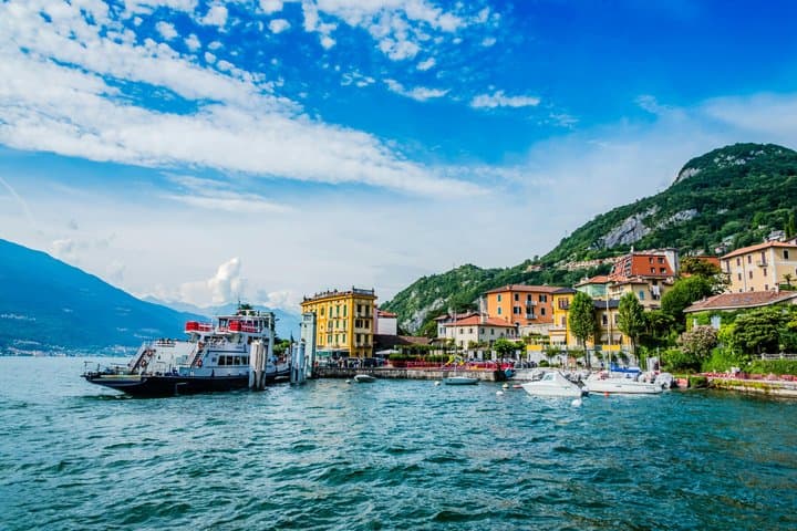 Tour in piccolo gruppo del Lago di Como: Bellagio, Varenna, Gola Nascosta e Barca — foto 4