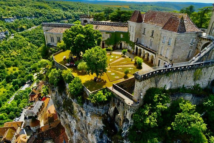 Rocamadour: Excursión de un día para peregrinos, milagros y fe medieval — foto 2