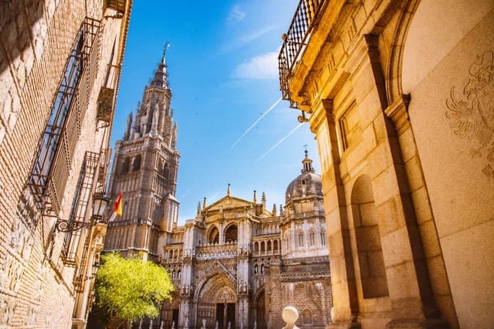 Tour privado de un día completo a Segovia y Toledo desde Madrid — foto 2