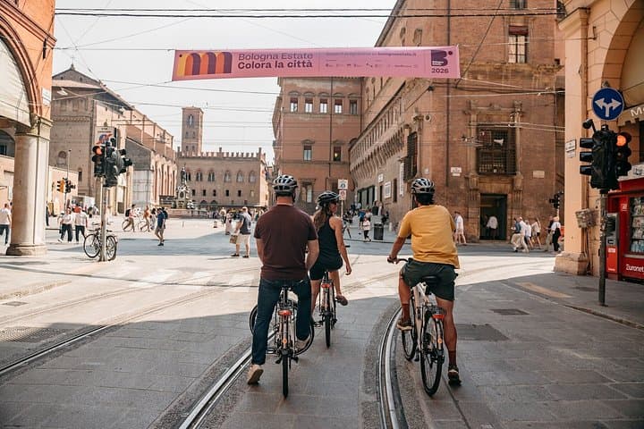 Tour en bicicleta por Bolonia: explora el casco antiguo y lugares secretos — foto 3
