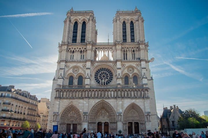 Tour por el interior de Notre-Dame con un guía autorizado — foto 1