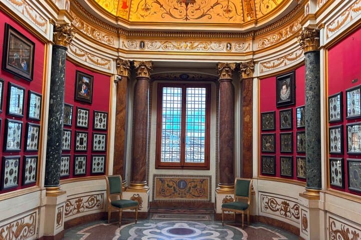 Tour di Gruppo Ridotto alla Galleria degli Uffizi con Guida — foto 5