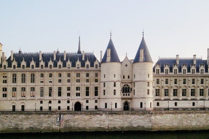 Billets d'entrée pour la Conciergerie de Paris avec tablette audio — photo 2