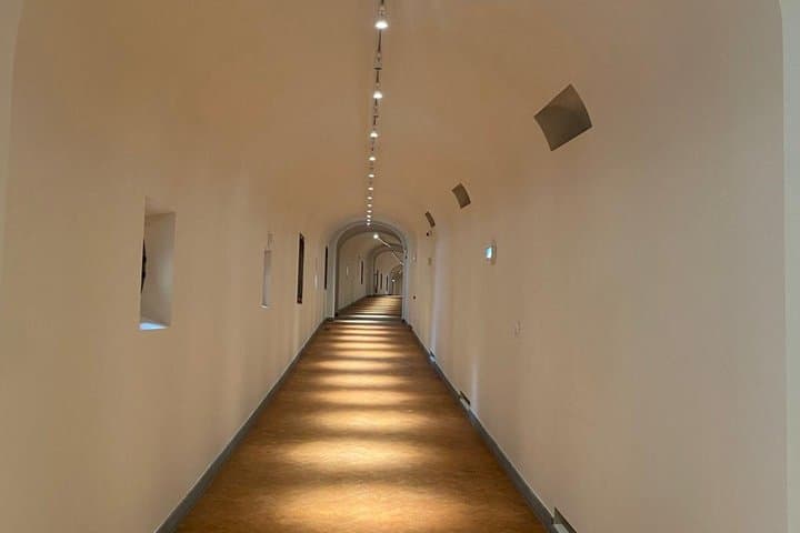Visita Guiada a la Galería Uffizi con Entrada Reservada al Corredor Vasari — foto 2