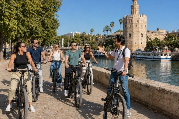 Tour in E-Bike a Siviglia