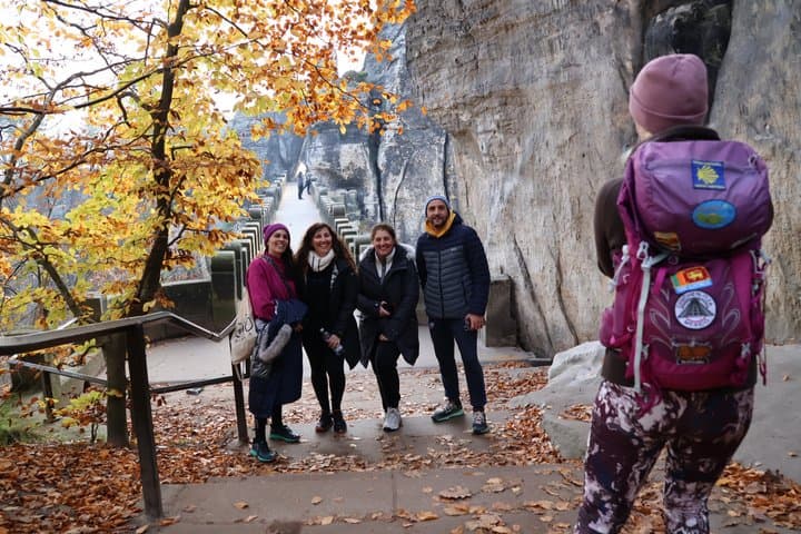 Bastei-Brücke, Bootstour durch die Schluchten &amp; Narnia-Felsen Tour ab Dresden — Foto 4