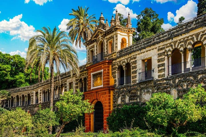 Tour en grupo reducido por el Real Alcázar, la Catedral y la Giralda de Sevilla