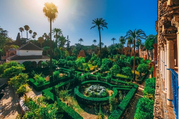 Tour en grupo reducido sin colas del Real Alcázar de Sevilla — foto 3