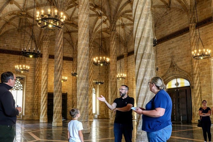 Visite Privée des Points Forts de Valence : Marchés, Musées & Paella — photo 2