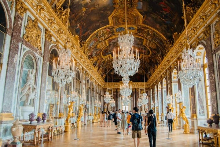 Kleingruppentour durch den Schlosspark von Versailles — Foto 3