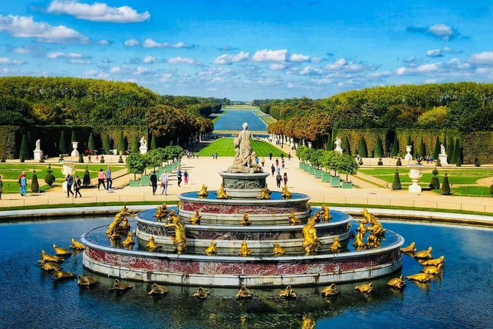 Kleingruppentour durch den Schlosspark von Versailles — Foto 5