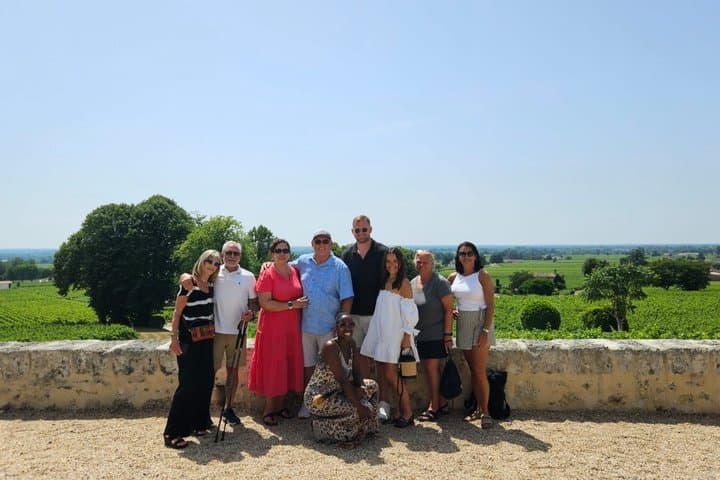 Excursión de un día a Saint Emilion con tour y catas de vino desde Burdeos — foto 1