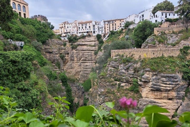 Excursión de un día a Ronda y Setenil de las Bodegas desde Málaga — foto 4