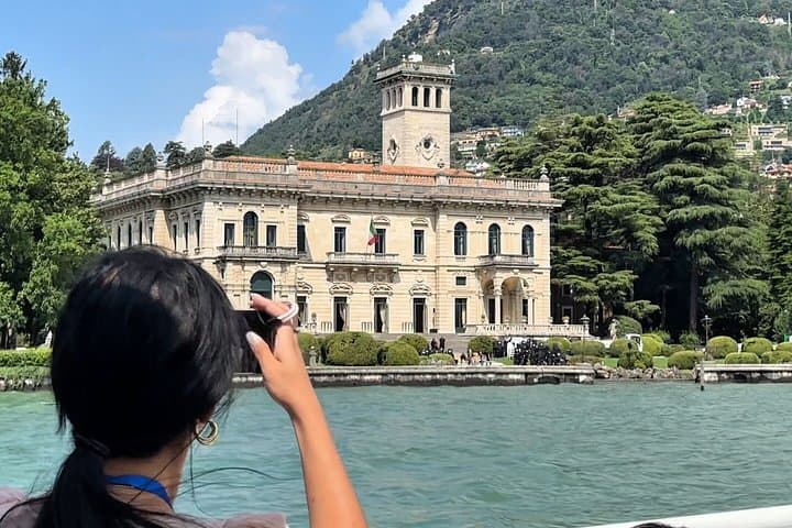 Kleingruppen-Tour zum Comer See &amp; Lugano ab Mailand — Foto 1