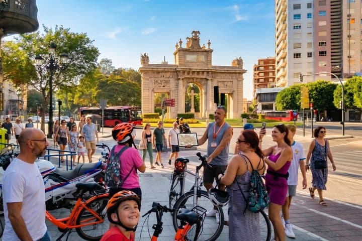 Guided Bike or E-Bike Tour in Valencia — photo 4