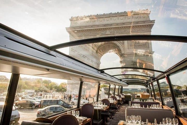 Experiencia de Cena Gourmet de Lujo en Autobús Bustronome París — foto 2