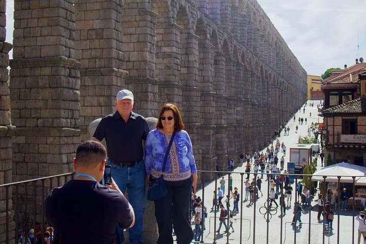 Segovia und Pedraza Kleingruppentour ab Madrid — Foto 4