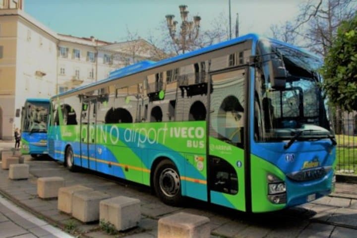 Trasferimenti in autobus dall'Aeroporto di Torino al Centro Città