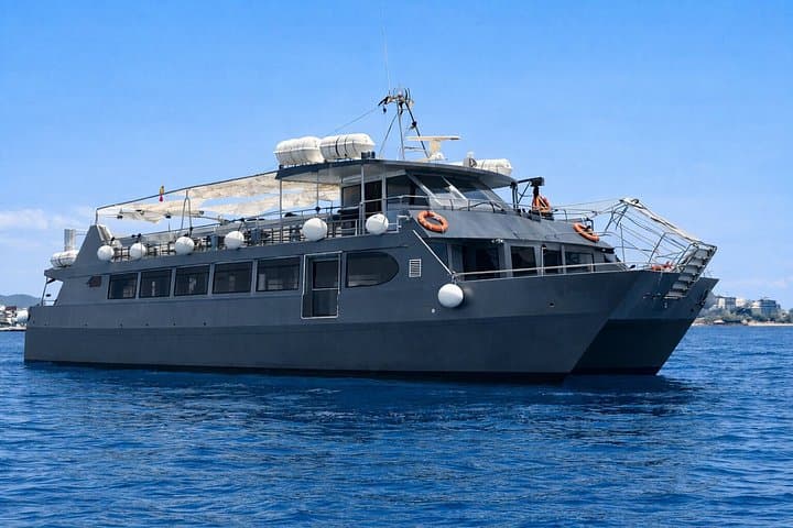 Escursione in Catamarano a Formentera con Pasti e Tramonto — foto 5