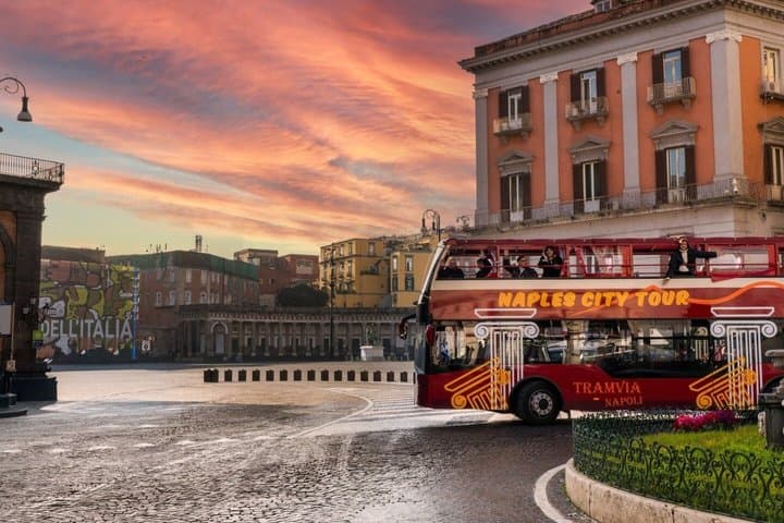 Napoli: Tour in Bus Open con Fermate Libere