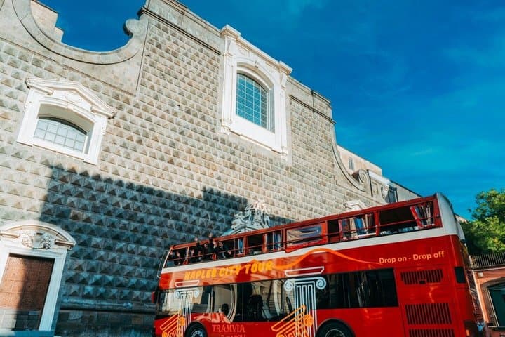 Napoli: Tour in Bus Open con Fermate Libere — foto 4