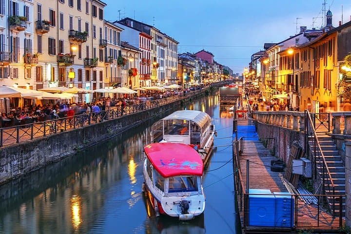 Duomo e Crociera sul Canale Navigli a Milano — foto 3