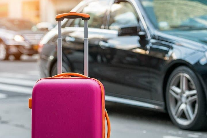 Private Transfer from Orly Airport to Paris City