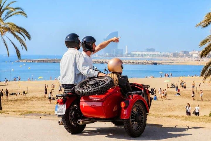 Visite Privée de Barcelone en Moto Sidecar