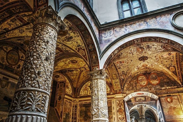 Firenze: Biglietto d'ingresso prioritario per il Palazzo Vecchio e audioguida