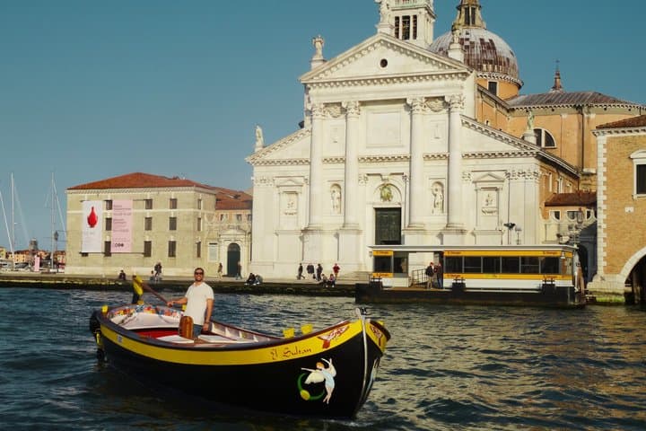 Venedig Sonnenuntergangs-Kreuzfahrt auf einem venezianischen Boot — Foto 5