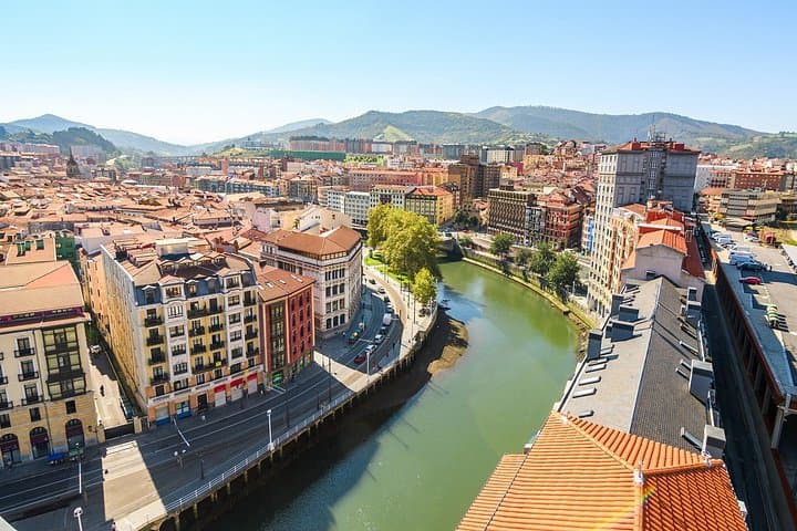 Bilbao Private City Highlights Tour — Foto 5