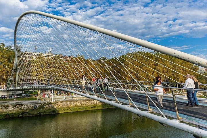 Bilbao Private City Highlights Tour — Foto 3