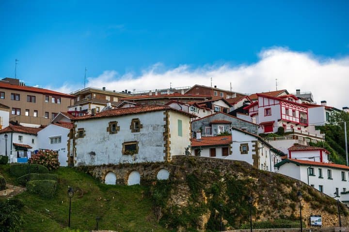 Tour Privado a Gaztelugatxe y la Costa Vasca desde Bilbao — foto 4