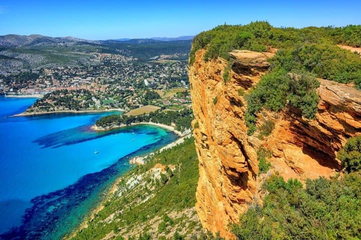 Kleingruppentour nach Cassis und Aix en Provence ab Marseille — Foto 2