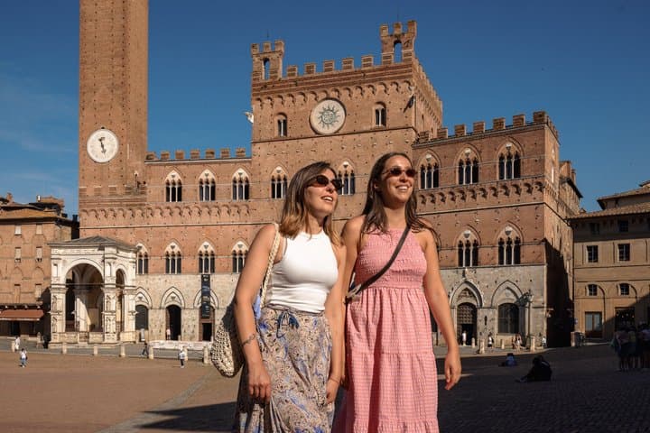 Toskana an einem Tag: Pisa, Siena, San Gimignano & Chianti Mittagessen — Foto 3