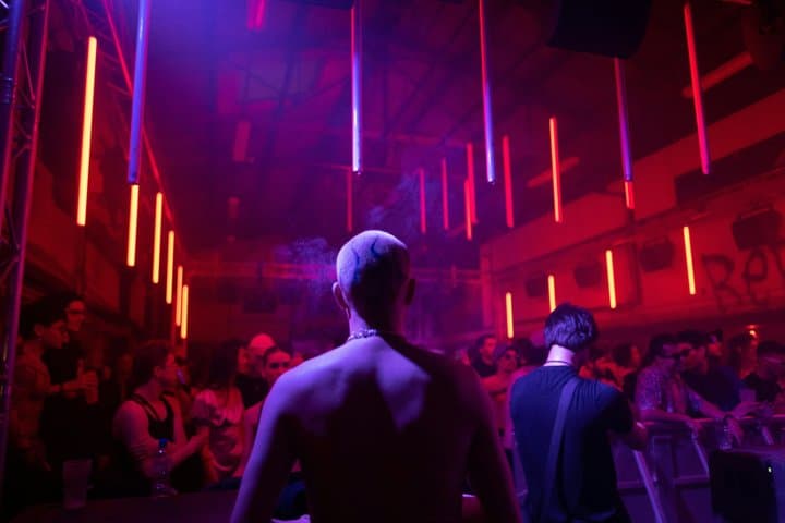 Berlín: Tour VIP Detrás de Escenas en un Club Kinky con Champagne — foto 2