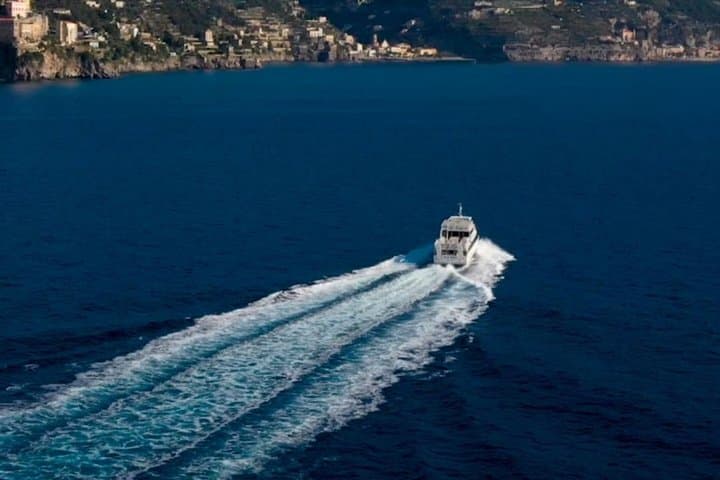 Fährenfahrkarten zwischen Amalfi und Salerno — Foto 3