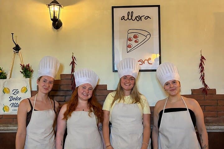 Pasta- und Dessertzubereitung in Venedig — Foto 4