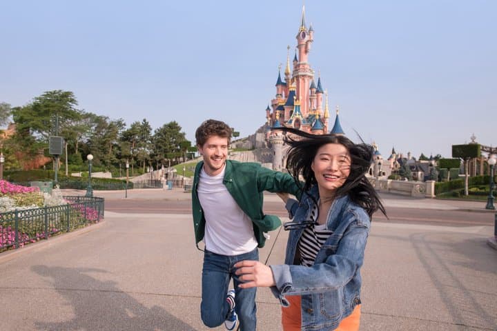 Disneyland® Paris 1 Giorno con Biglietti del Treno Andata e Ritorno da Parigi — foto 4