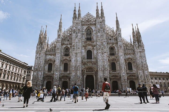 Biglietto d'ingresso con accesso prioritario al Duomo di Milano e terrazze in ascensore — foto 5