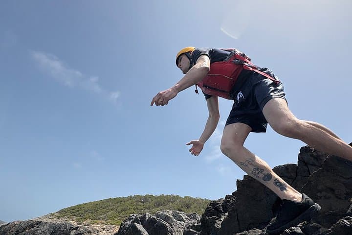 Avventura di Coasteering a Ibiza — foto 3
