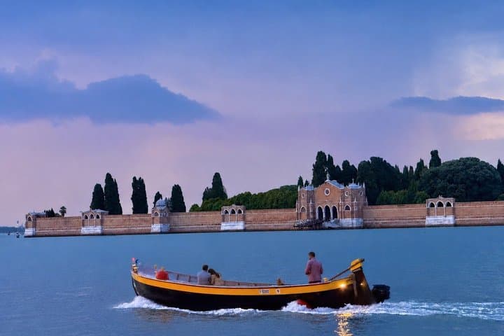 Venedig Sonnenuntergangs-Kreuzfahrt auf einem venezianischen Boot — Foto 3