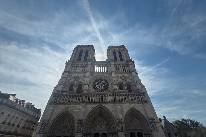 Tour Privado Exclusivo Guiado de Notre-Dame — foto 2