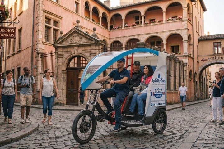 Tour in Pedicab di 1 o 2 Ore a Lione